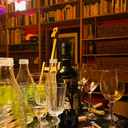Veela Salon Wein